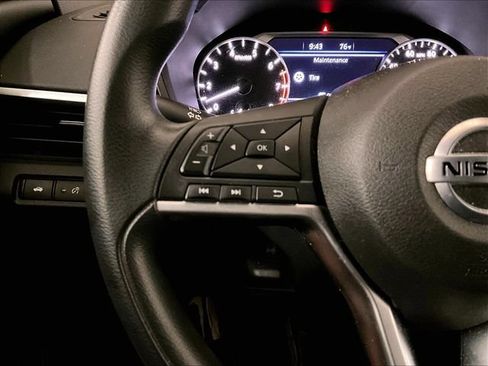 Used 2020 Nissan Altima 2.5 S FWD image 17