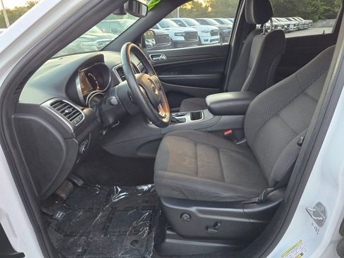 Certified 2018 Jeep Grand Cherokee Laredo AWD/4WD image 15