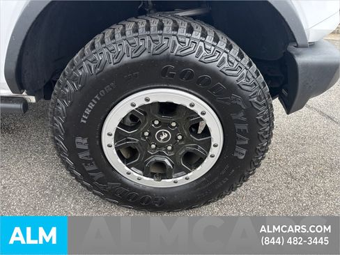 Used 2024 Ford Bronco Outer Banks w/ Sasquatch Package image 15