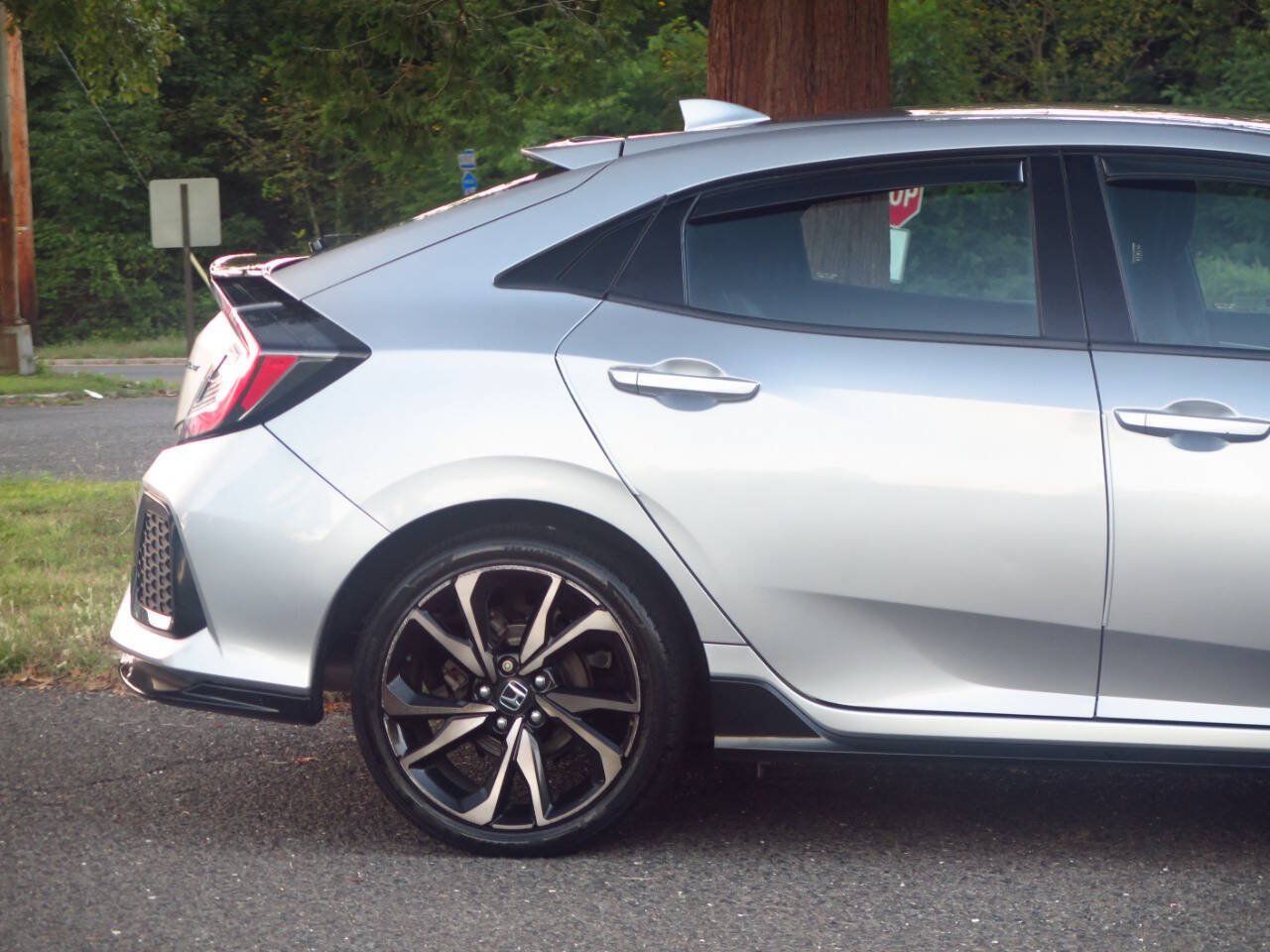 Used 2018 Honda Civic Sport image 28