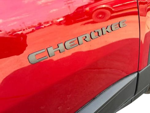 New 2026 Jeep Cherokee Limited AWD/4WD image 9