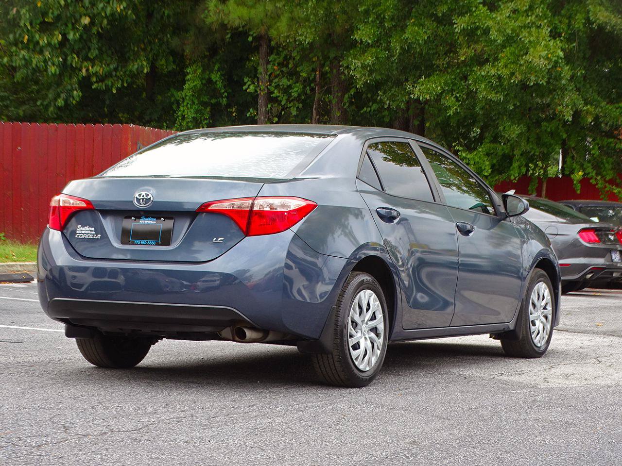 Used 2019 Toyota Corolla LE FWD image 10