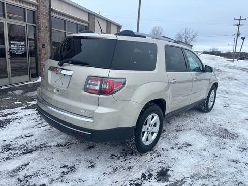 Used 2014 GMC Acadia SLE image 3