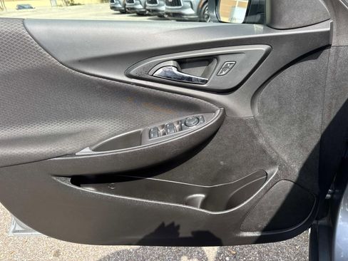 Used 2024 Chevrolet Malibu LT image 19