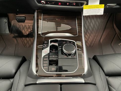 New 2026 BMW X5 xDrive40i w/ Climate Comfort Package AWD/4WD image 9