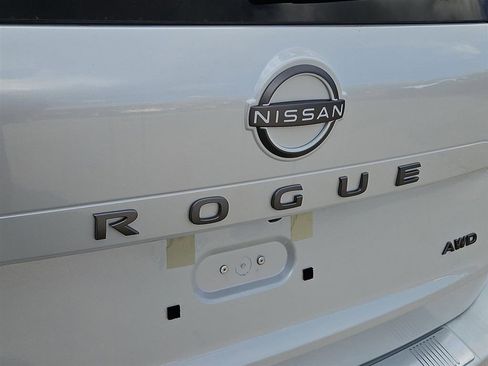 New 2026 Nissan Rogue SV w/ Cold Weather Package AWD/4WD image 6
