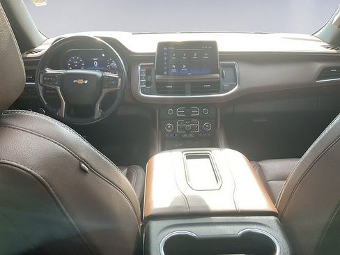 Used 2022 Chevrolet Tahoe High Country AWD/4WD image 9