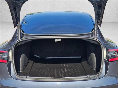 Used 2022 Tesla Model 3 RWD image 6