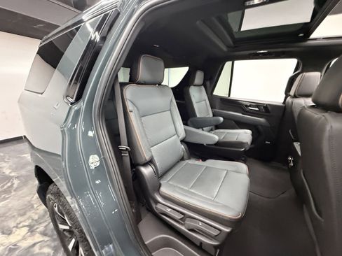 Used 2026 GMC Yukon AT4 w/ AT4 Premium Package AWD/4WD image 31