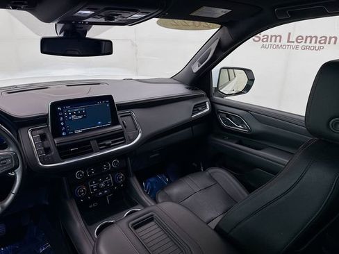 Used 2022 Chevrolet Suburban RST w/ Luxury Package AWD/4WD image 27