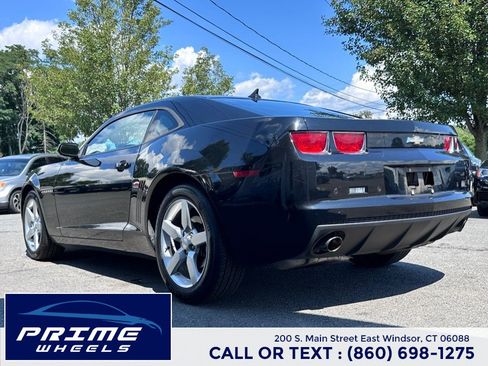 Used 2011 Chevrolet Camaro LT w/ Silver Stripe Package RWD image 5
