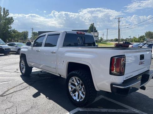 Used 2018 GMC Sierra 1500 SLT AWD/4WD image 8