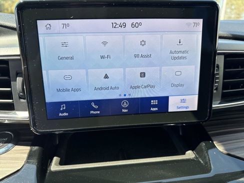 Used 2022 Ford Explorer Limited w/ Equipment Group 301A image 31