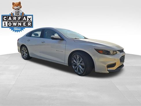 Used 2016 Chevrolet Malibu Premier w/ Driver Confidence Package II image 7