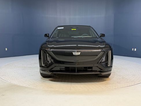 New 2026 Cadillac Lyriq Sport AWD/4WD image 6