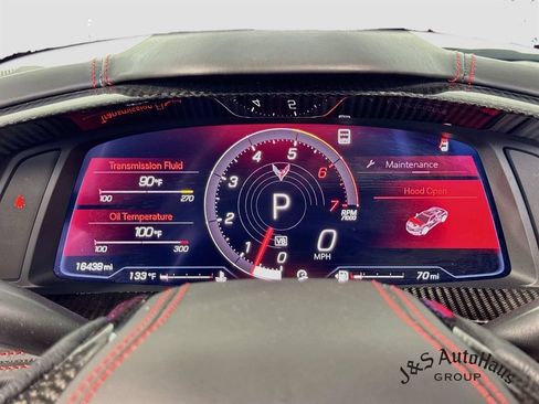 Used 2021 Chevrolet Corvette Stingray Premium Cpe w/ Z51 Performance Package RWD image 15