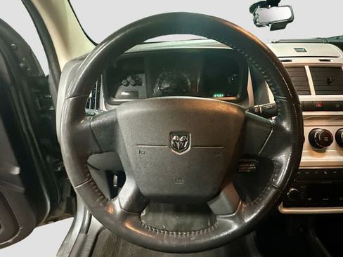 Used 2010 Dodge Journey SXT image 12