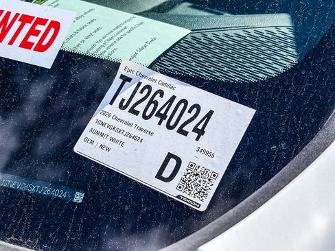 New 2026 Chevrolet Traverse LT w/ Enhanced Driving Package image 27