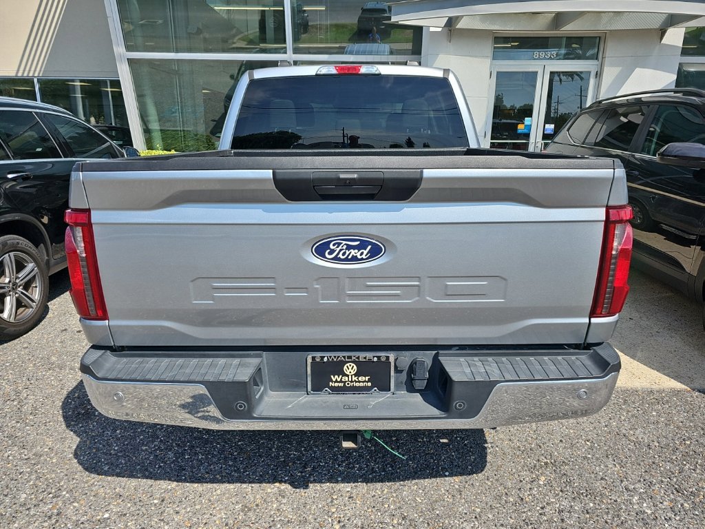Used 2025 Ford F150 XLT w/ Equipment Group 301A Standard RWD image 5