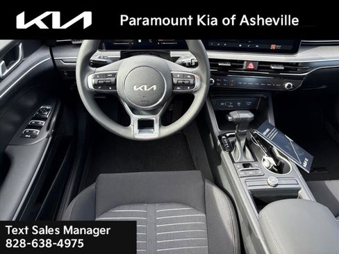 New 2026 Kia K5 LXS image 21