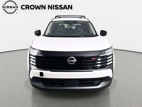 New 2026 Nissan Kicks SR w/ Cold Weather Package image 2