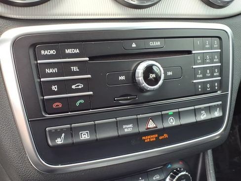 Used 2017 Mercedes-Benz GLA 250 4MATIC image 20