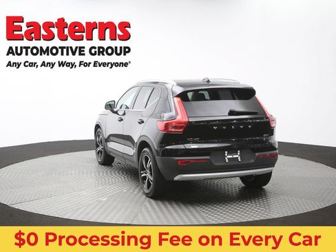 Used 2023 Volvo XC40 B5 Plus AWD/4WD image 66