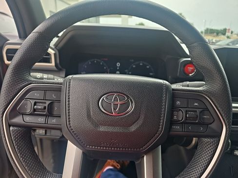 Used 2024 Toyota Tacoma TRD Sport AWD/4WD image 14