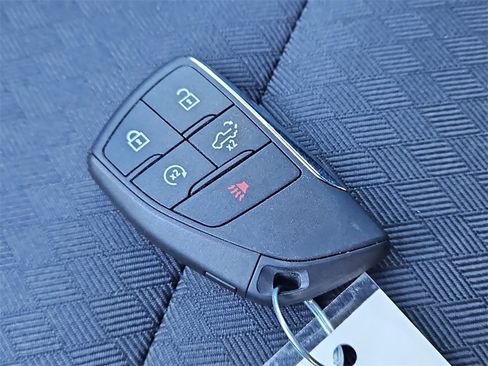 Used 2022 Chevrolet Silverado 1500 LT w/ Protection Package image 39