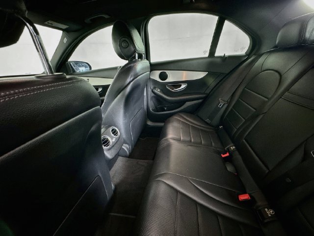 Used 2019 Mercedes-Benz C 300 Sedan image 21