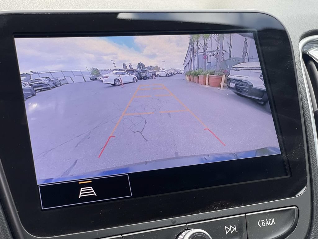Used 2024 Chevrolet Malibu LT FWD image 18