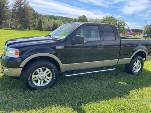 Used 2004 Ford F150 Lariat AWD/4WD image 2
