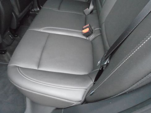 Used 2024 Buick Encore GX Sport Touring w/ Comfort Package AWD/4WD image 37