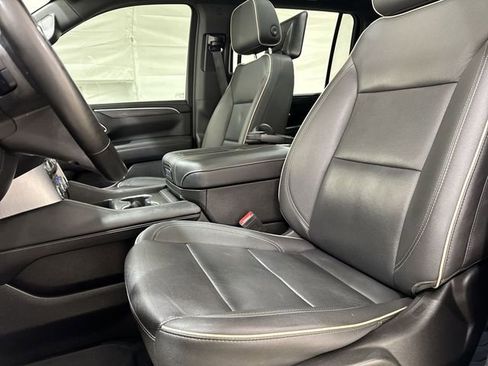 Certified 2023 GMC Yukon XL SLT w/ SLT Luxury Package image 19