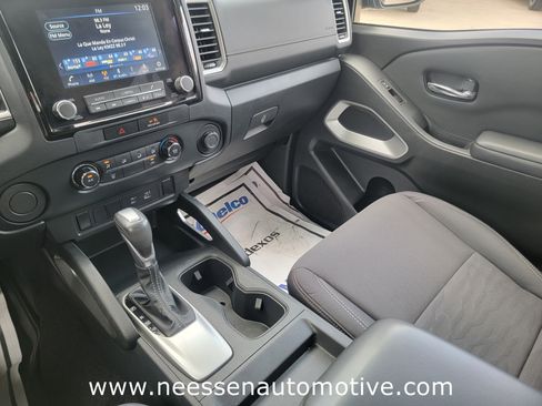 Used 2022 Nissan Frontier SV RWD image 28
