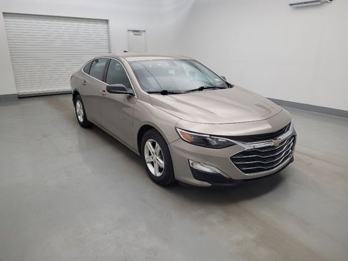 Used 2022 Chevrolet Malibu LS FWD image 13