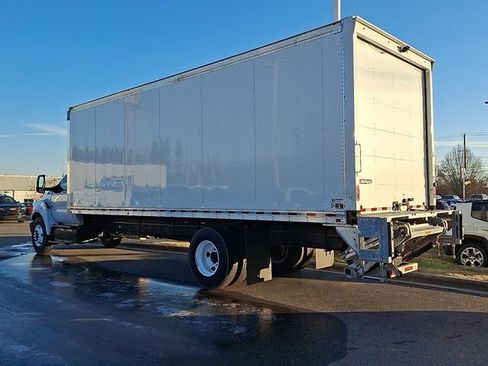Used 2023 Ford F650 2WD Regular Cab Super Duty image 5