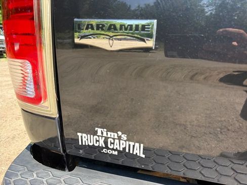 Used 2018 RAM 3500 Laramie w/ Snow Chief Group AWD/4WD image 10