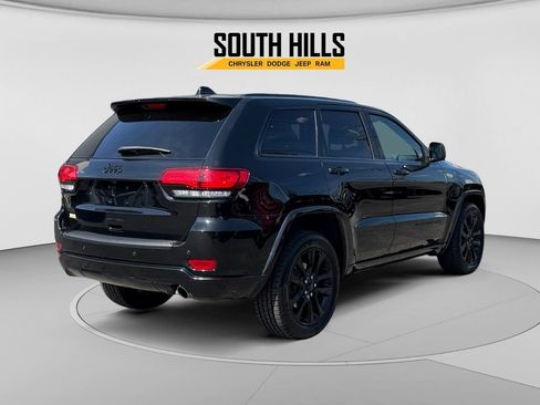 Used 2020 Jeep Grand Cherokee Altitude AWD/4WD image 5