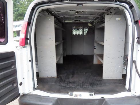 Used 2021 Chevrolet Express 2500 w/ Driver Convenience Package RWD image 13
