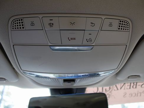 Certified 2021 Mercedes-Benz GLC 300 image 54