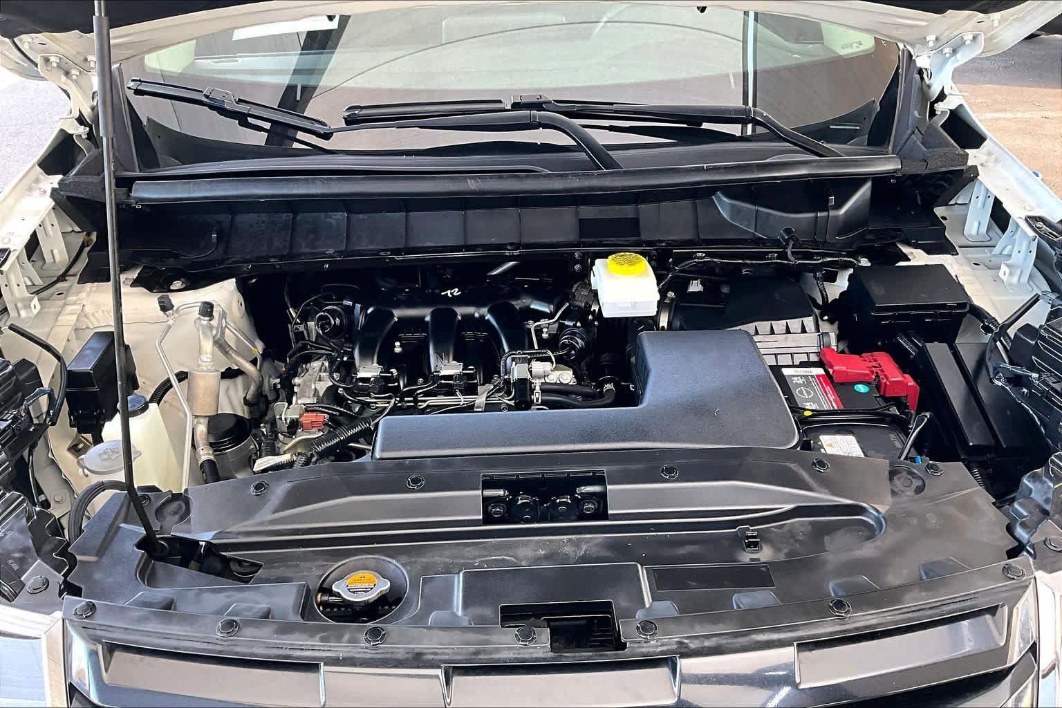 Certified 2024 Nissan Pathfinder SV FWD image 31
