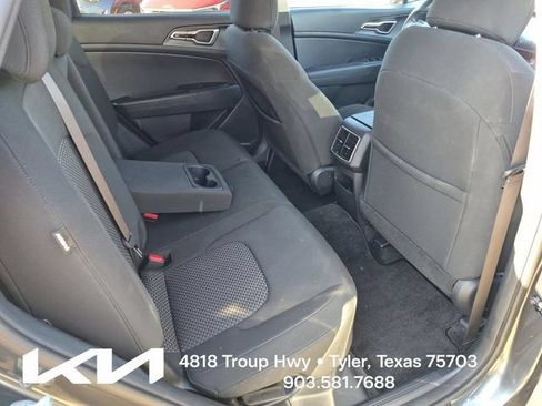 Certified 2025 Kia Sportage LX FWD image 15