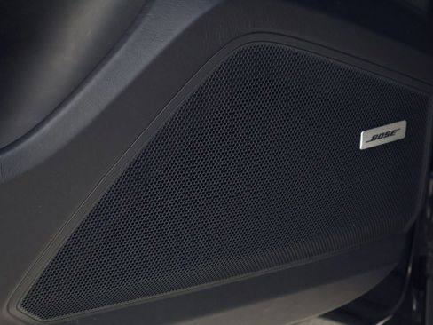 Certified 2024 Porsche Cayenne Coupe image 14