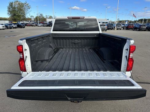 Used 2023 Chevrolet Silverado 2500 LT image 7