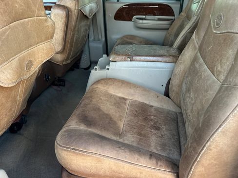 Used 2003 Ford F250 King Ranch AWD/4WD image 12