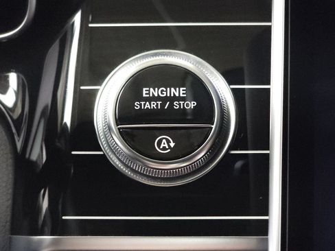 Used 2024 Mercedes-Benz S 580 4MATIC Sedan w/ AMG Line image 16
