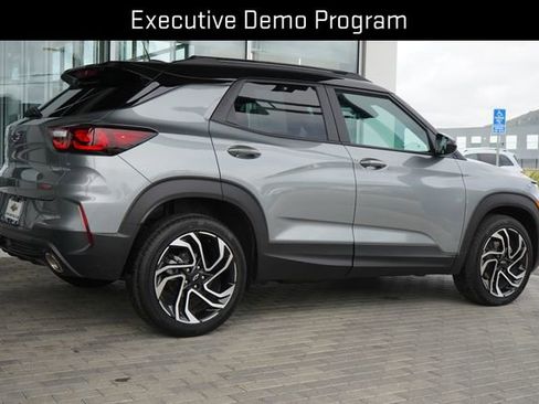 Used 2026 Chevrolet TrailBlazer RS w/ Convenience Package AWD/4WD image 9