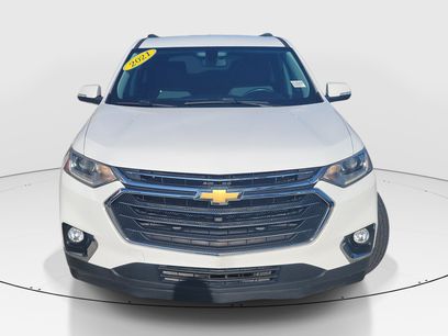 Used 2021 Chevrolet Traverse LT