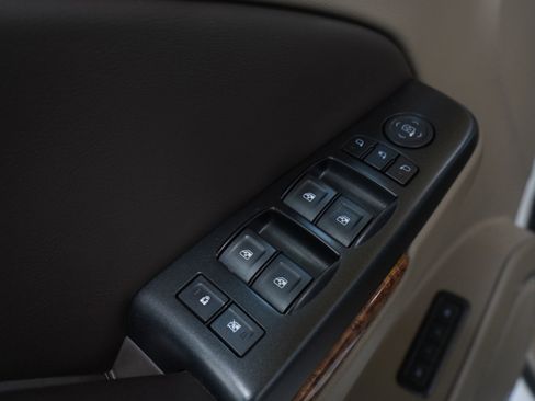 Used 2019 Chevrolet Tahoe Premier image 24